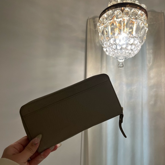 KATE SPADE WALLET - Picture 3 of 5